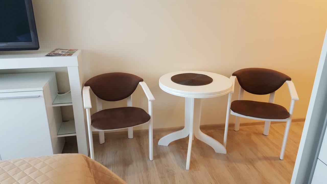 Wroclaw Apartamenty Kepa Mieszczanska Buitenkant foto